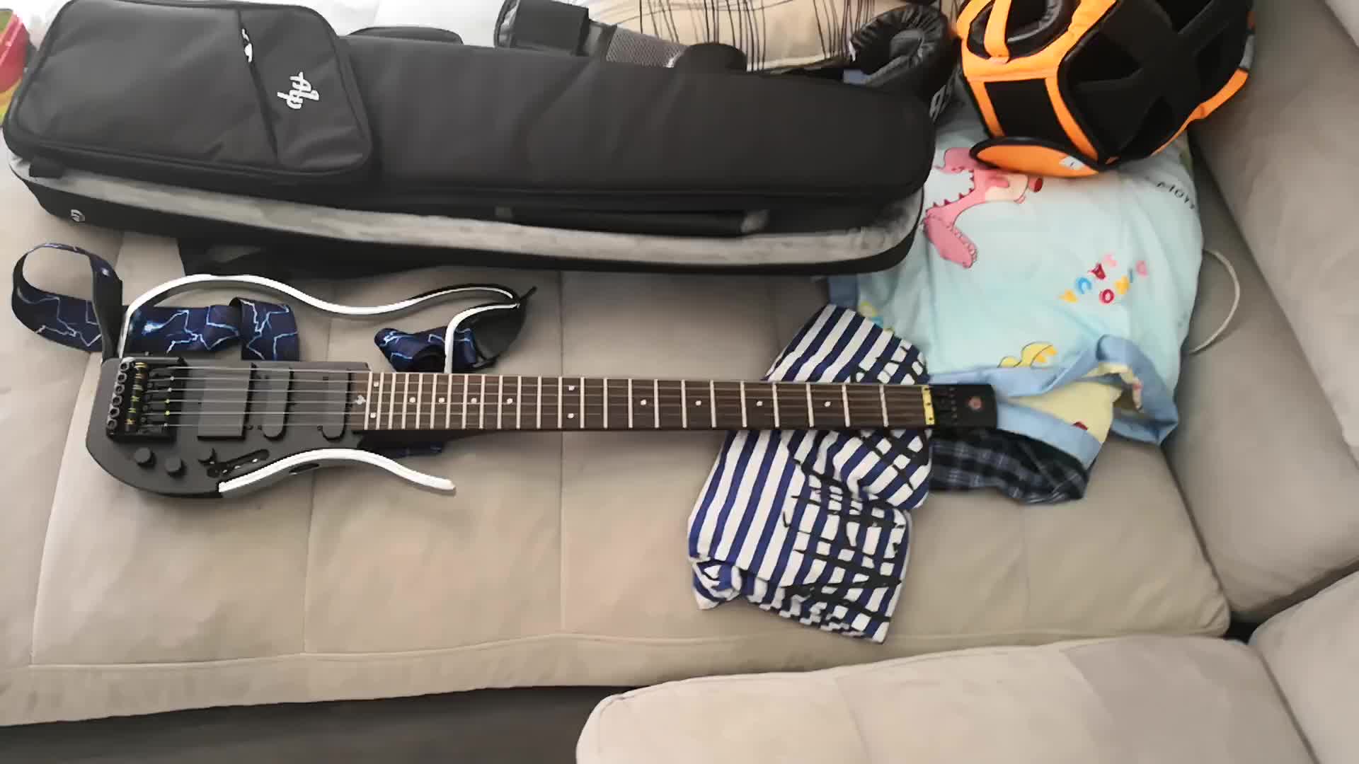 alp电吉他ad80121ads201hdra300旅行折叠便携无头静音电贝司rg101axa