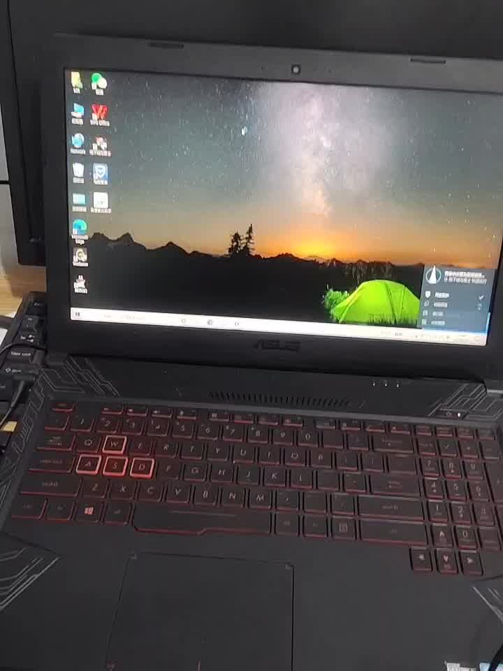 二手9成新神舟hasee战神zx6tx6zx7156英寸吃鸡游戏电竞游戏本二手