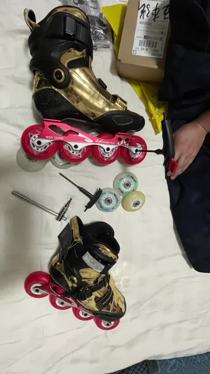 费斯freestyle轮滑鞋成人yjs男溜冰鞋女花式鞋碳纤维直排平花鞋银色38