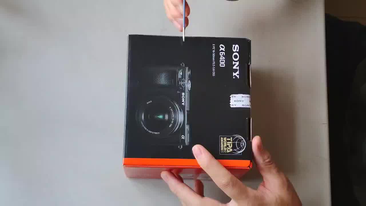索尼（SONY）Alpha 6400 APS-C画幅微单数码相机标准套装黑色（SELP1650 